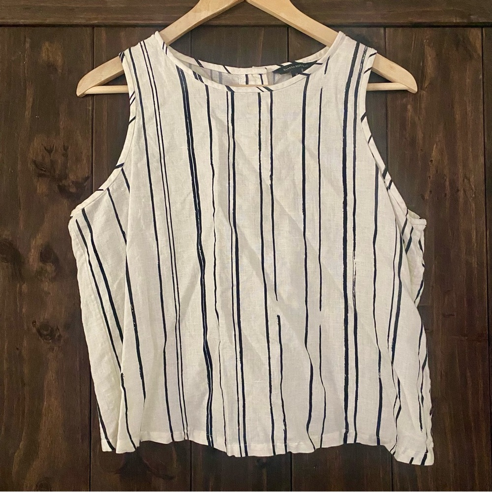 Banana Republic linen blend shell tank size medium